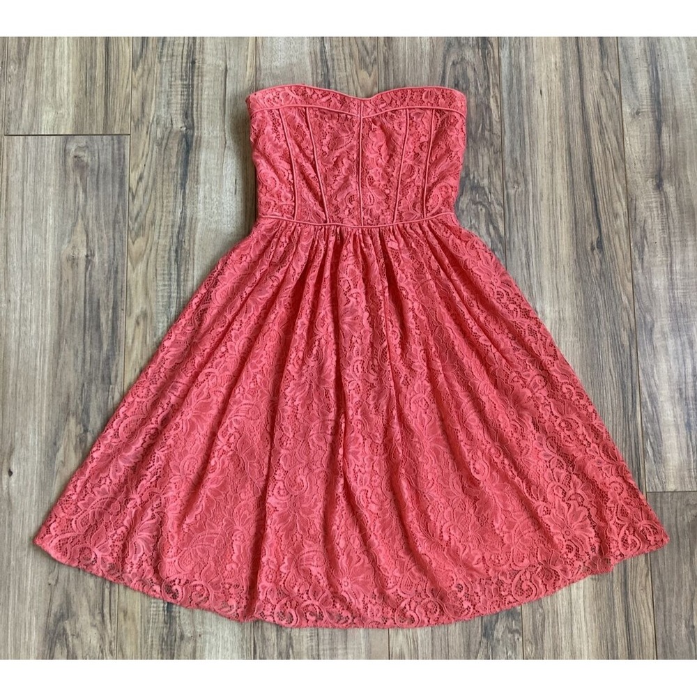 Eva Mendes Strapless Summer Dress Fit and Flare Coral Pink Floral Lace Size 4 - Picture 3 of 11